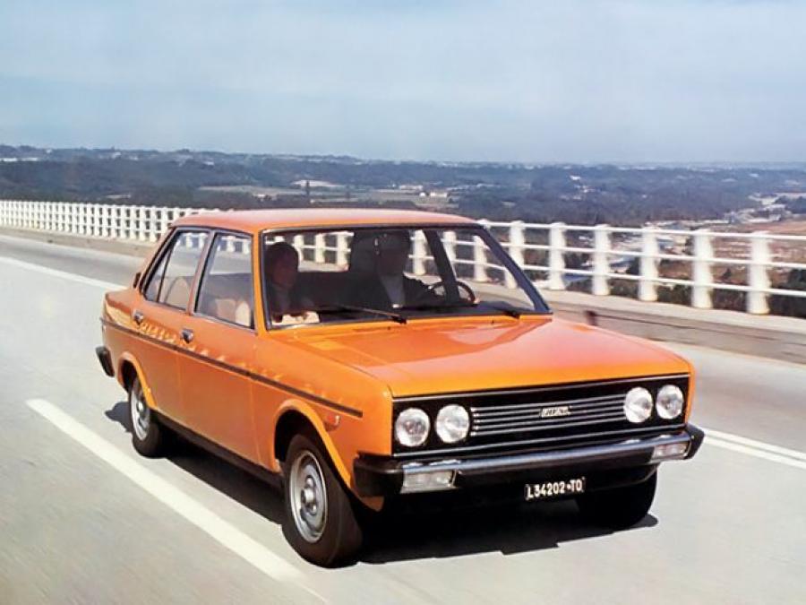  Fiat 131 Mirafiori Special 4-Door 1974 года  (фото 4 из 9)